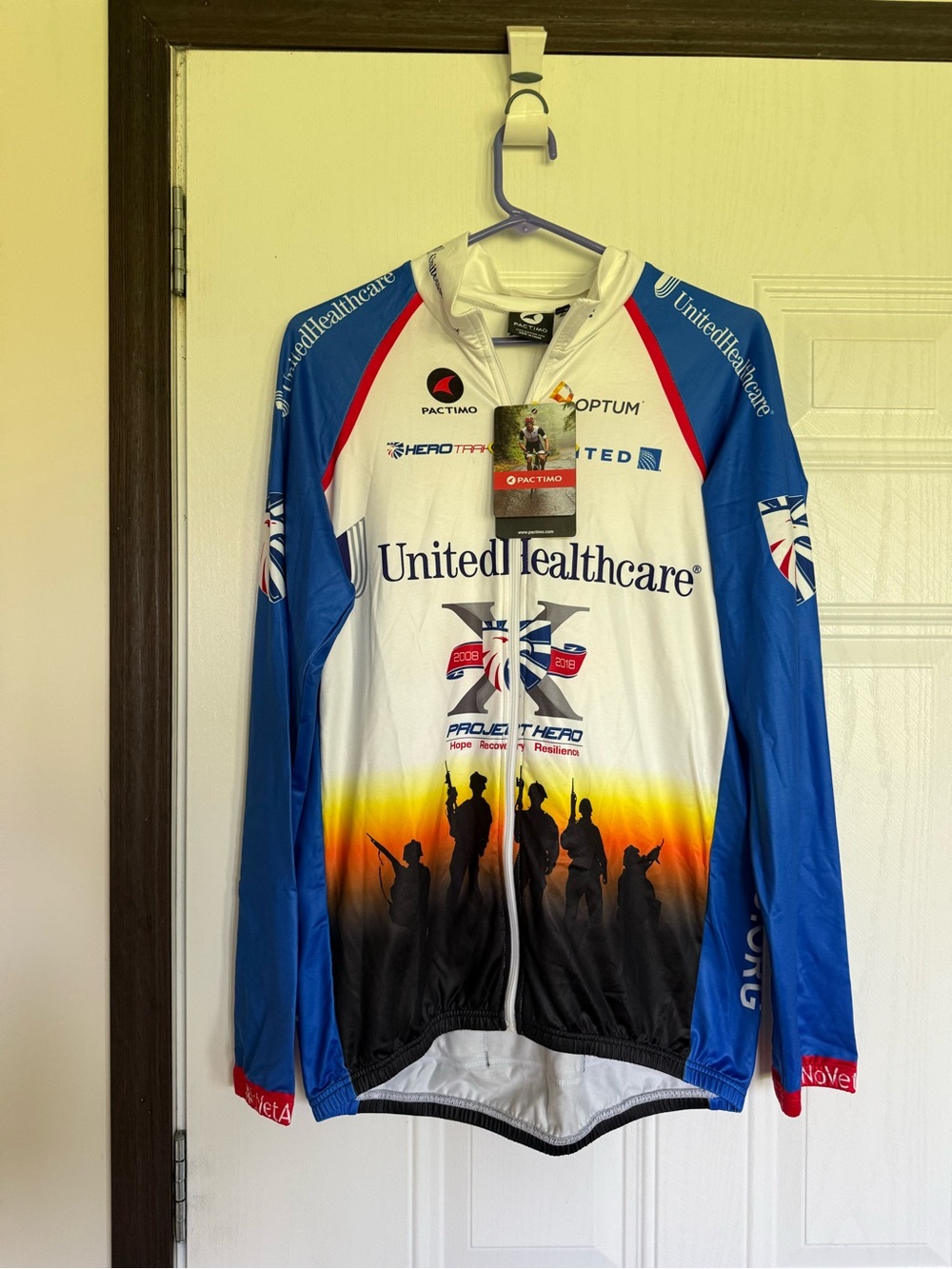 NWT United Healthcare PACTIMO Project HERO Cycling Jersey